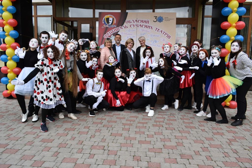 На Полтавщині відбувся обласний фестиваль сучасних театрів «ЛавАрт»