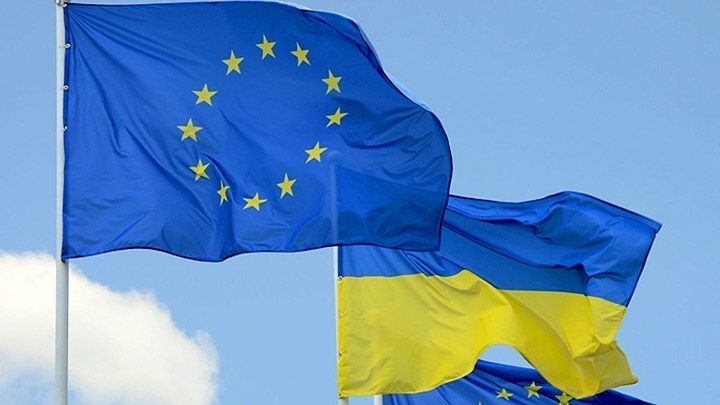 ЄС залишив Україну в «зеленому списку», однак погрожує виключенням
