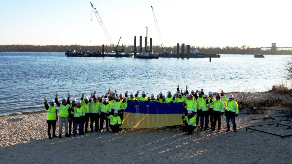 Будівництво моста у Кременчуці продовжать після перемоги