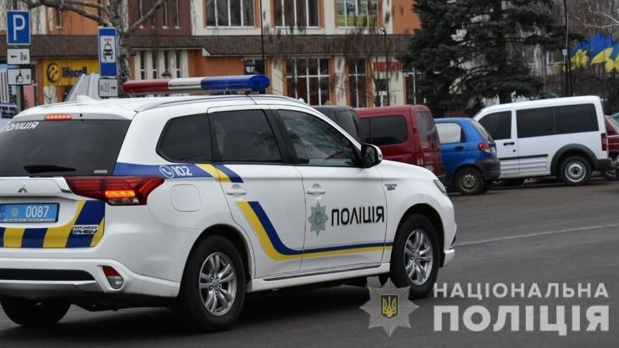 На Полтавщині минулої доби перевірено більше ніж 2 700 осіб