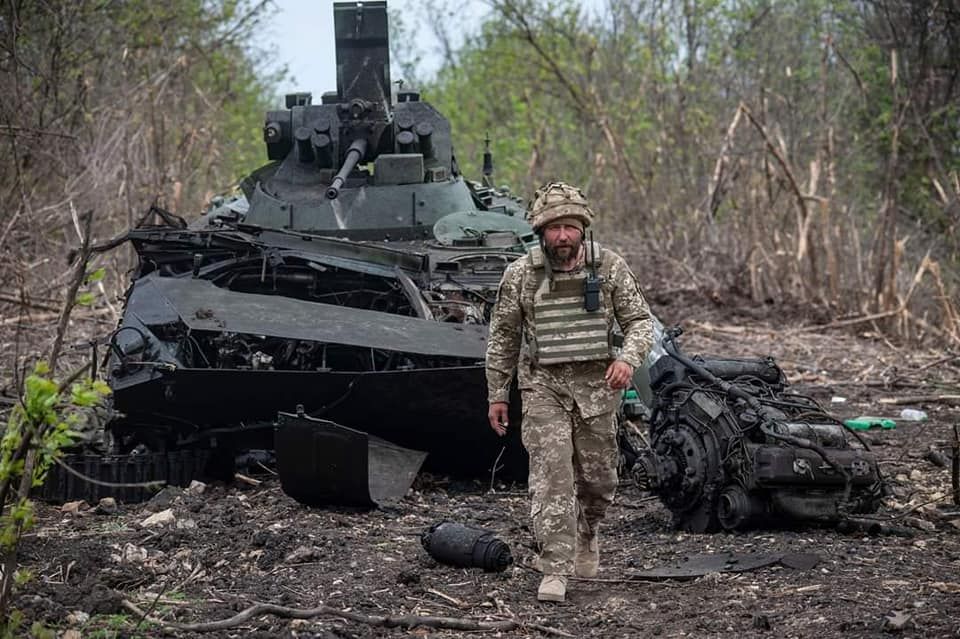 Окупанти обюстрілюють наших захисників на Запорізькому та Донецькому напрямку