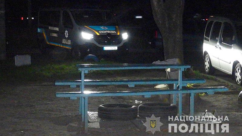 Полтавська поліція затримала чоловіка, який зарізав товариша по чарці