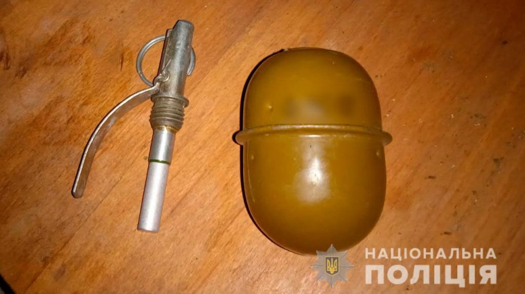 На Полтавщині у місцевого жителя знайшли вдома гранату