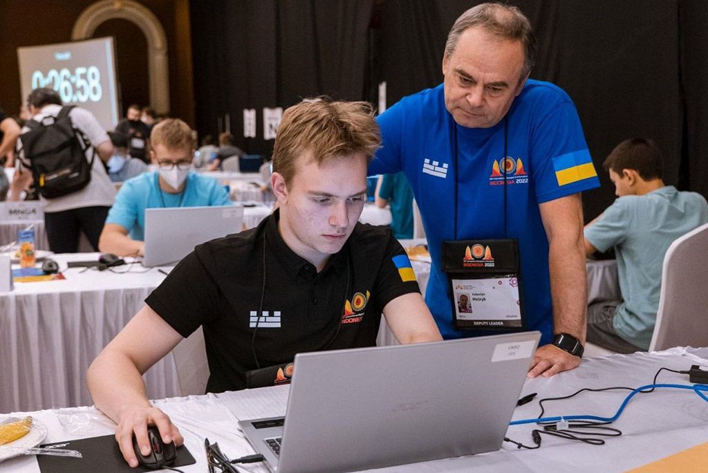 Учень з Полтавщини виборов «золото» на Міжнародній олімпіаді з інформатики
