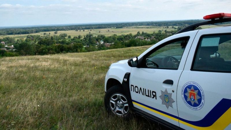 На Полтавщині поліцейські, лісники та рятувальники майже три години шукали заблукалого у лісі грибника