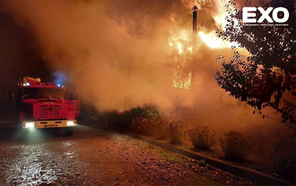 Грандіозну пожежу в Кобеляках гасили 4 години