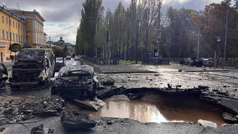 Сьогодні внаслідок масованого обстрілу загинуло 10 людей, постраждало близько 60 – Нацполіція