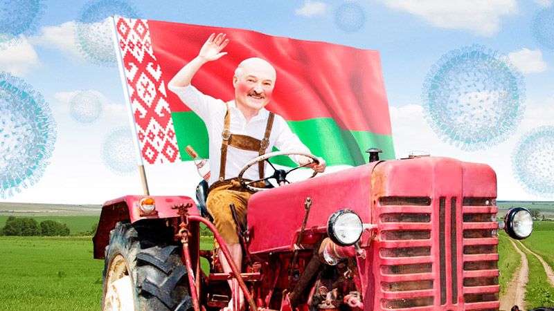 Лукашенко сконфузився з їздою на тракторі