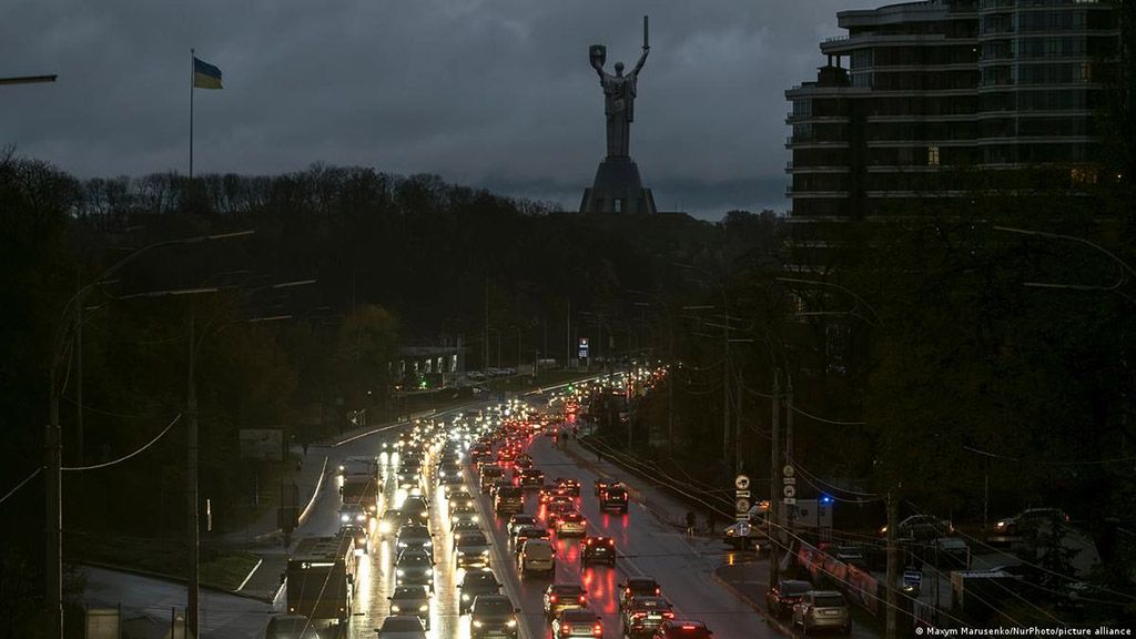 Повний блекаут в Україні є реалістичним сценарієм, – Кулеба