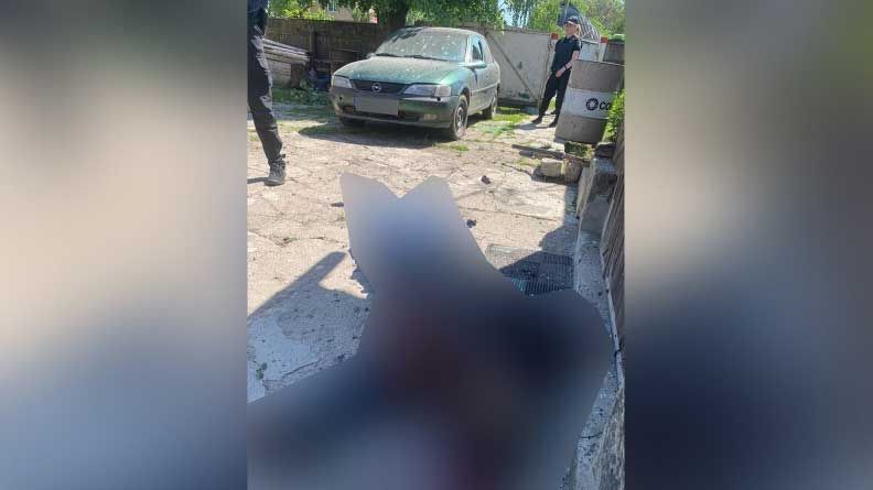 На Полтавщині чоловік заcтрелив трьох людей і підірвався на гранаті