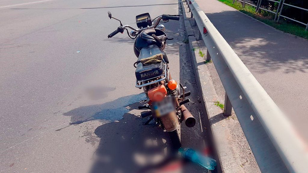 У Полтаві автобус зіткнувся з мопедом – водія останнього госпіталізували