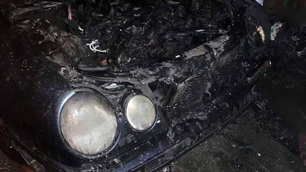 У Кременчуці вночі згорів автомобіль - поліція вивчає обставини