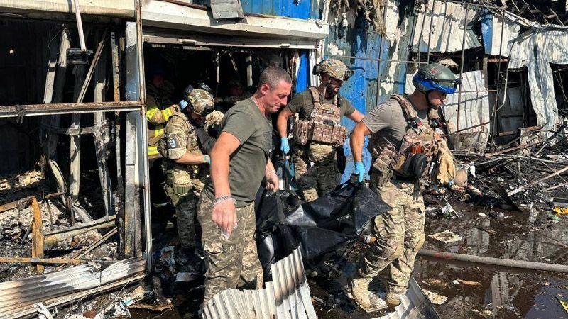 Окупанти ударили ракетами по центру Костянтинівки – 16 людей загинуло