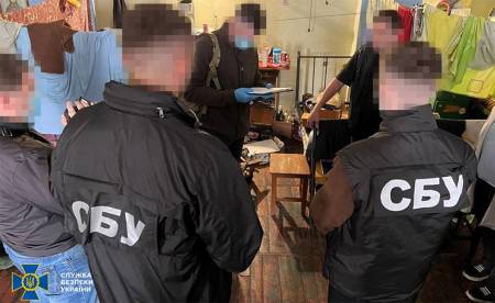 СБУ викрили ув’язненого, який працював на фсб, вишукуючи на волі «коригувальників» російських ударів