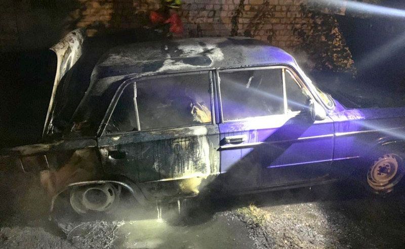 Поліцейські виявили особу, яка підпалила автомобіль у Кременчуці