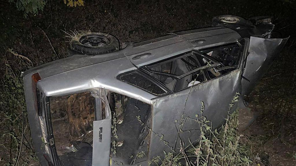 На Полтавщині з дороги злетів та перекинувся автомобіль – водій загинув
