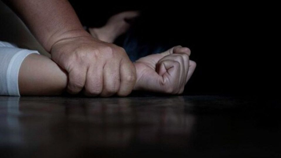Завершено розслідування справи зґвалтування 12-річної дівчинки у Миргороді
