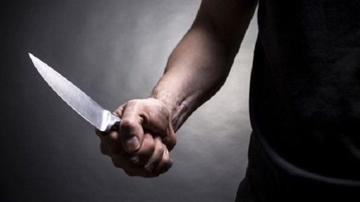 У Кременчуцькому районі чоловік порізав ножем жінку