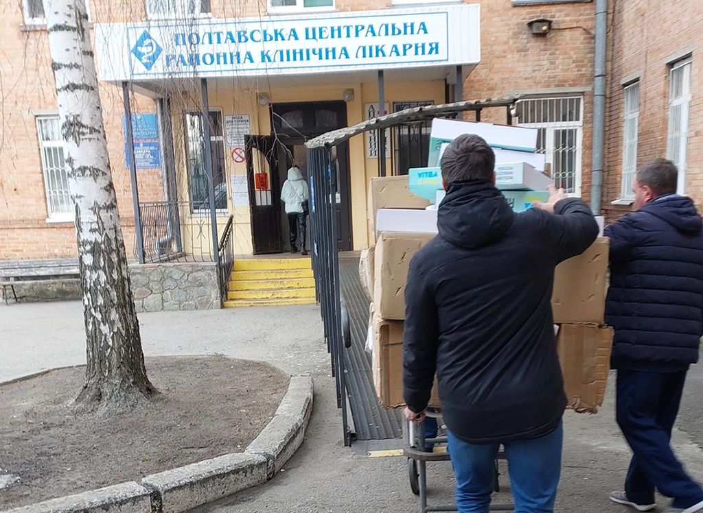 Полтавська районна лікарня отримала партію гуманітарної допомоги