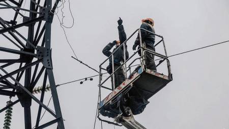 На Полтавщині без електроенергії залишилось більше 6 тисяч абонентів