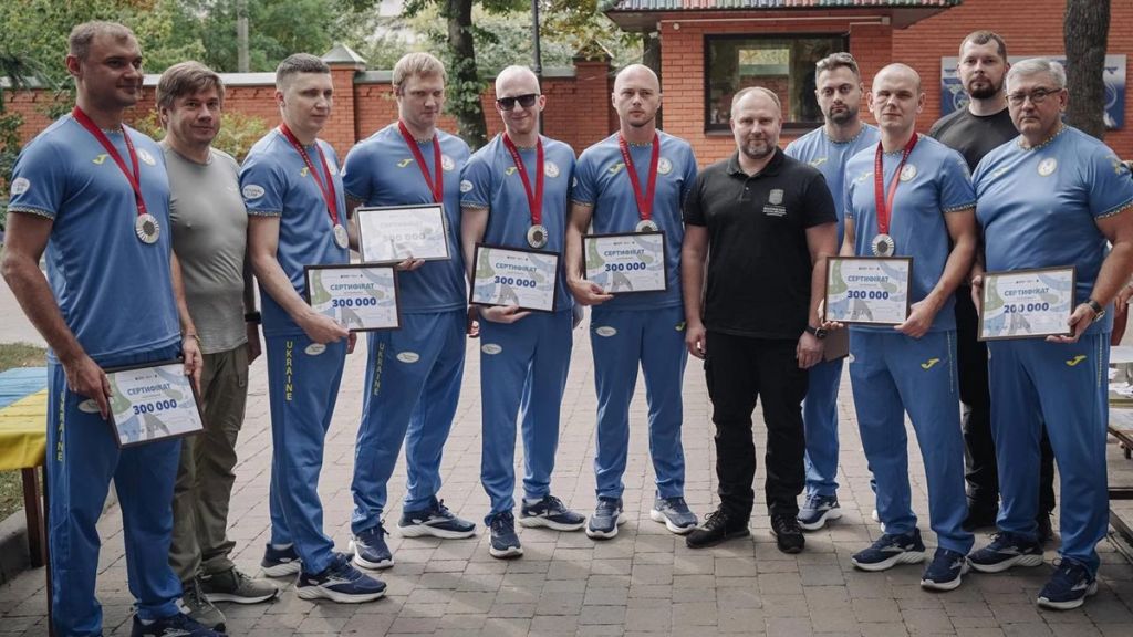 Паралімпійці Полтавщини привезли із Парижу 15 медалей