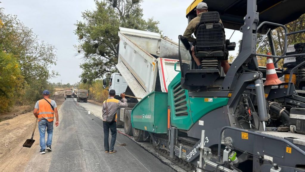 На Полтавщині відновили понад 200 тис. метрів квадратних дорожнього покриття