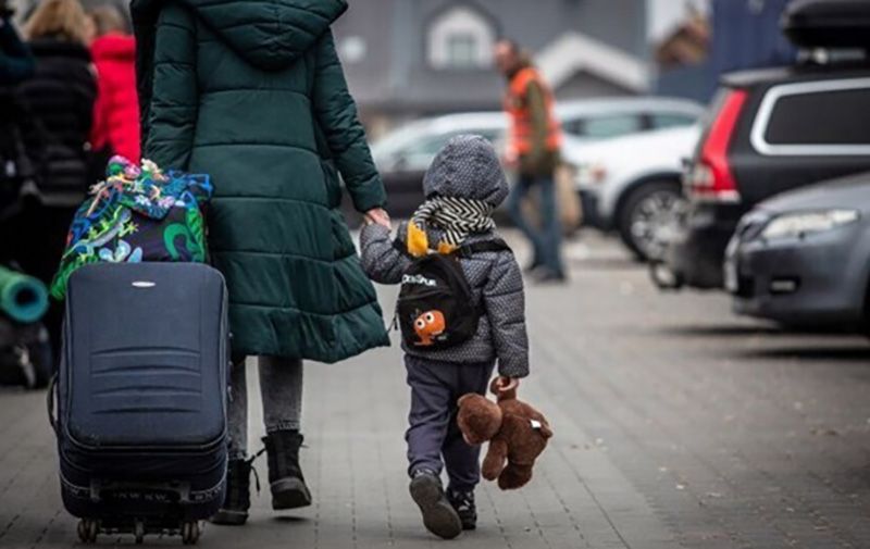 Скільки ще українців залишать країну