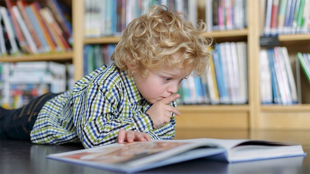 Дитяча література: путівник у світ фантазій та знань