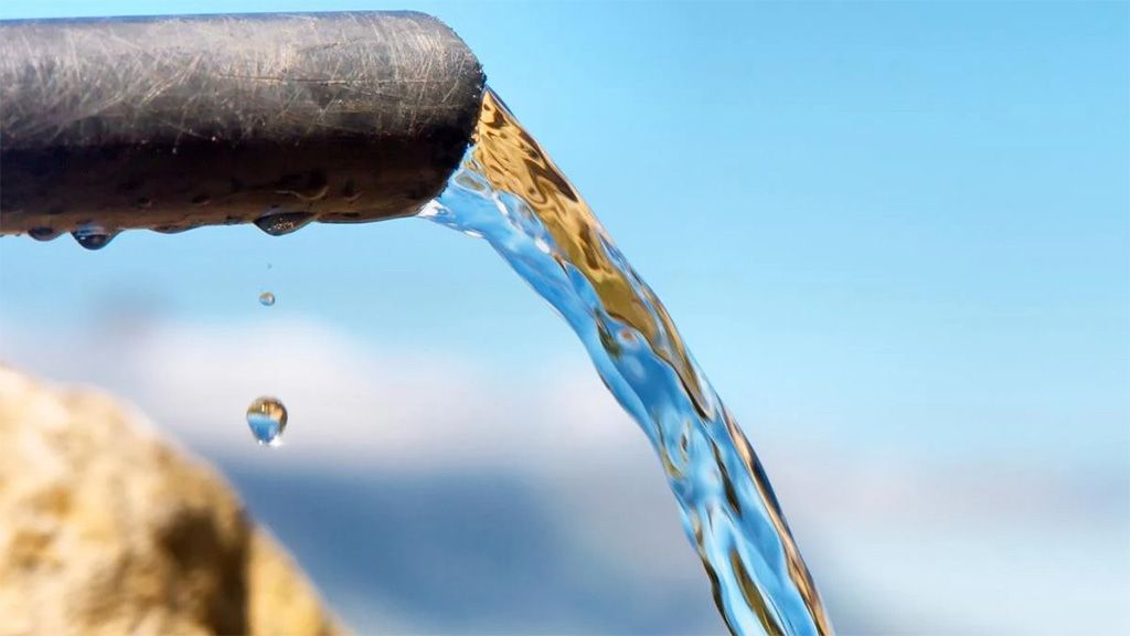 Як знайти воду на ділянці: популярні методи пошуку