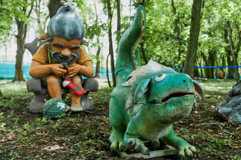 У Полтаві відкривають «Парк Легенд» із живими велетнями та тролями