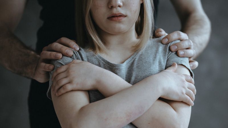 На Полтавщині судитимуть чоловіка за сексуальне насильство над дитиною та незаконне зберігання вибухівки