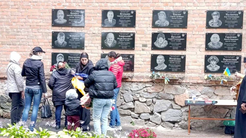 У Світлогірському відкрили меморіальні дошки загиблим захисникам України