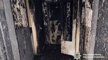 Підпал будинку на Полтавщині: поліція розслідує обставини пожежі, постраждали двоє людей