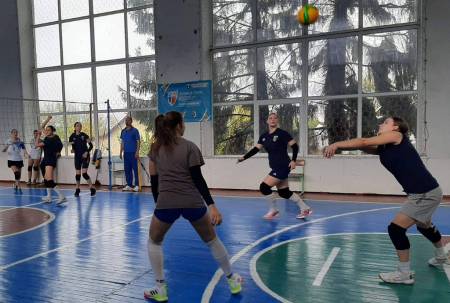 Біличанки і новосанжарки — у фіналі