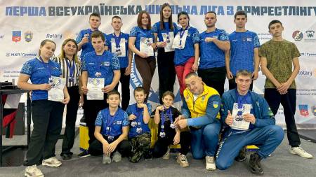 Юні армреслери з Кобеляцької громади — серед призерів Всеукраїнської шкільної ліги