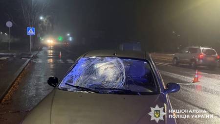 Поліція з’ясовує обставини ДТП у Миргороді: постраждав пішохід