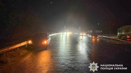 Поліція з’ясовує обставини ДТП в Лубенській громаді — постраждала пішохідка