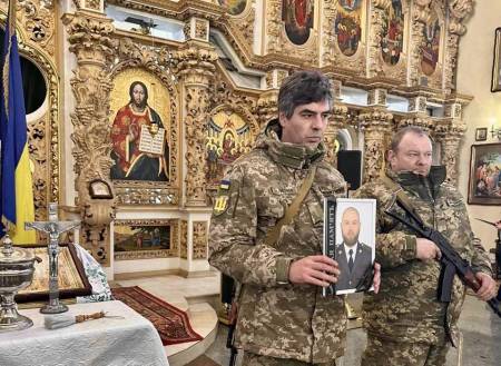 Полтава попрощалася із Захисником України Русланом Островським