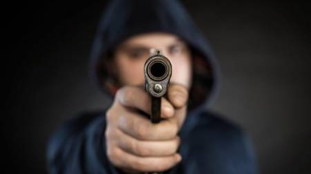 У Полтаві поліцейські затримали чоловіка, причетного до розбійного нападу