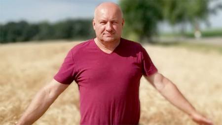 У Кобеляках встановлять меморіальну дошку Олександрові Копельцю