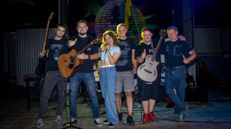 «Колабіни» дали двохгодинний концерт у Кобеляках