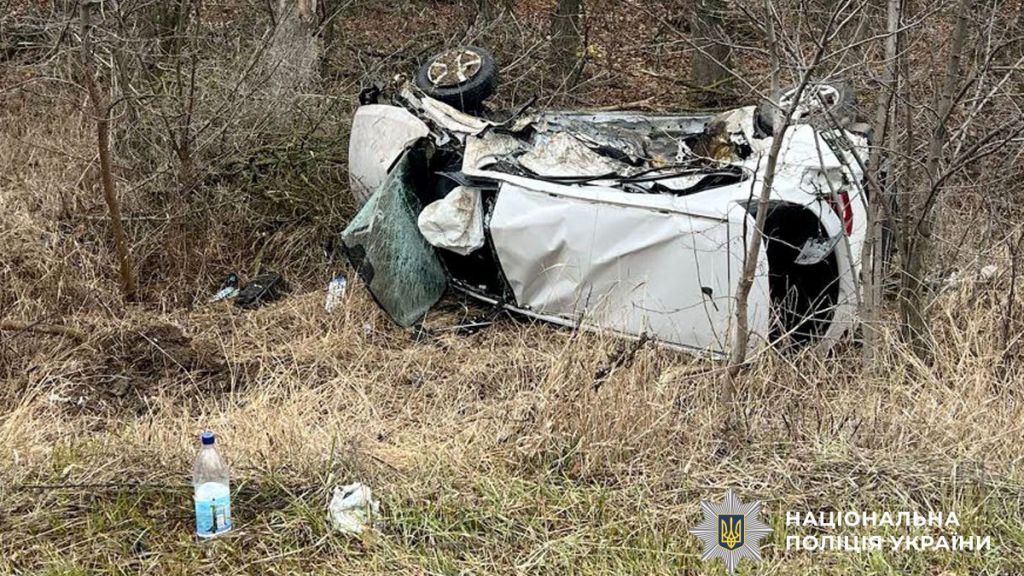 На Полтавщині поліція розслідує ДТП поблизу Лелюхівки: одну жінку травмовано