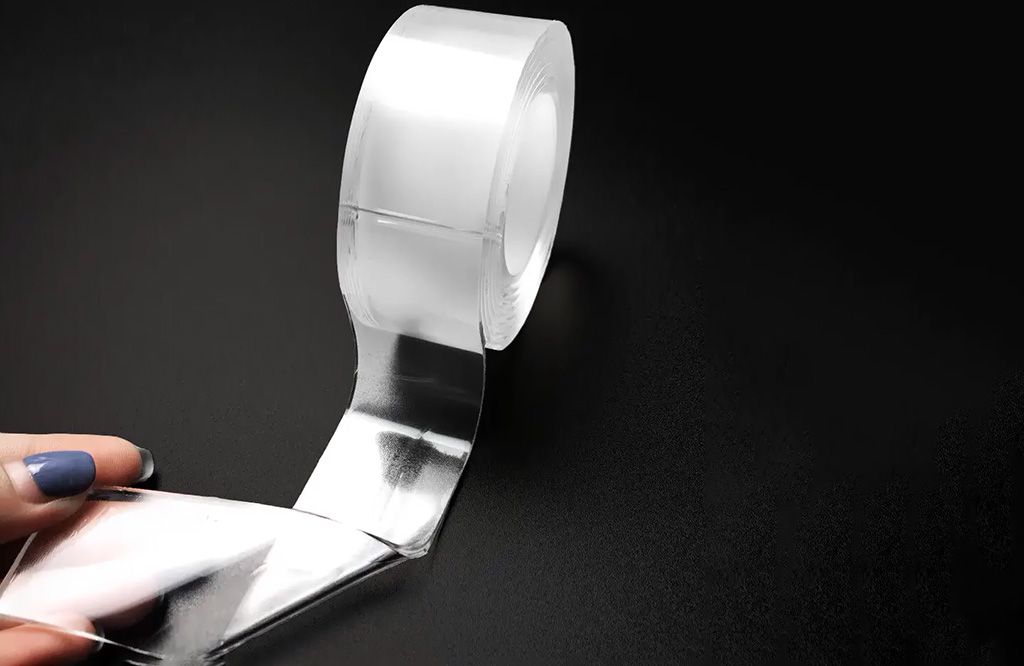 Міфи про двосторонній скотч: що правда, а що — застарілі уявлення