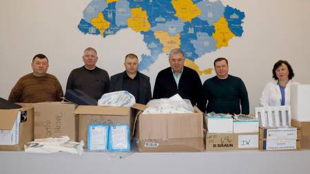 Кобеляцька міська лікарня отримала гуманітарну допомогу на понад 300 тисяч гривень