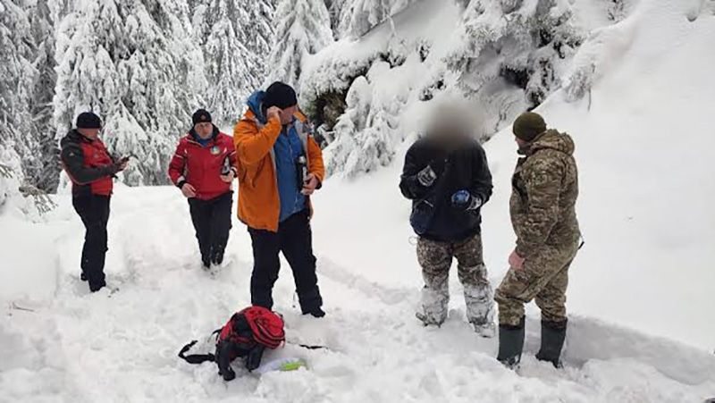 Прикордонники врятували чоловіка з Полтавщини, який намагався незаконно перетнути кордон з Румінією