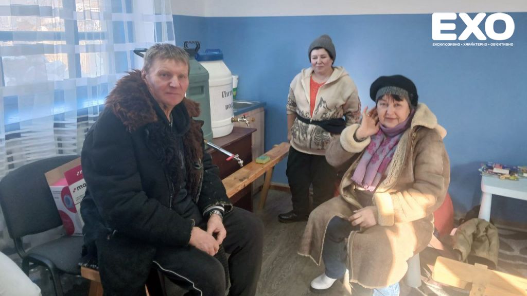 Третій тиждень морозів: пункти незламності пусті, дрова дорожчають