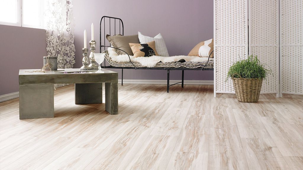 Маркет Ламінат: коли краще підлогове покриття зібране в одному місці