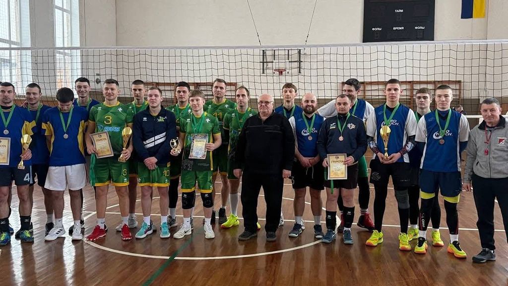 Другі з восьми