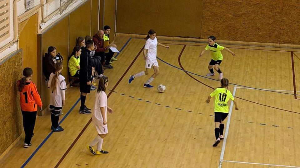 У Кобеляках відбулися матчі Відкритої першості ДЮСШ з футзалу серед дівчат