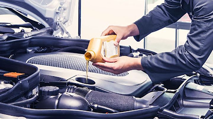 Де шукати автотовари для планового обслуговування автомобіля: що потрібно знати водієві